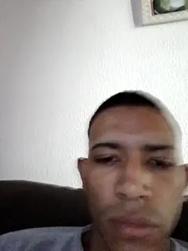 Mineirinho043 online show from February 2025 06:47:02 PM