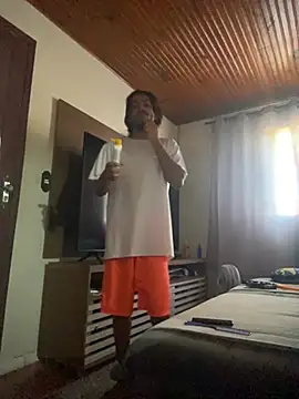 Mineirinho043 online show from February 2026 10:23:01 AM