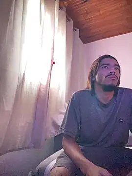 Mineirinho043 online show from February 2026 07:45:01 PM