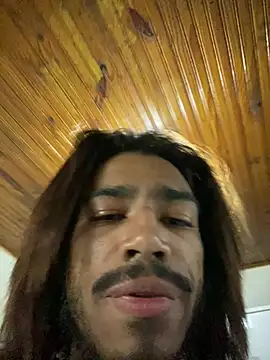 Mineirinho043 online show from July 2026 08:33:02 PM