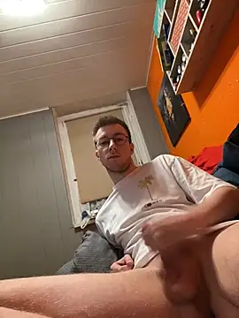 ItsMeLumisch online show from March 2025 04:56:02 AM