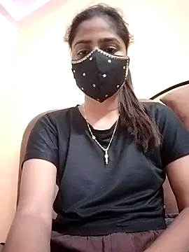 Snapshot of fuungirl38 chatting on December 2025 04:48:01 PM fuungirl38 online show from December 2025 04:48:01 PM