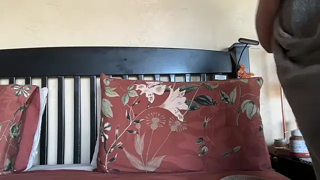 SophieStarShine online show from October 2025 02:31:01 PM