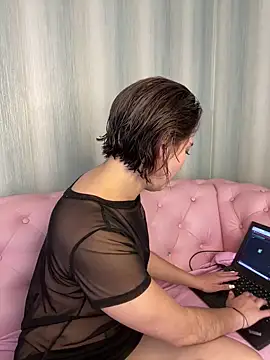 Maggie Geller online show from March 2025 06:34:01 PM