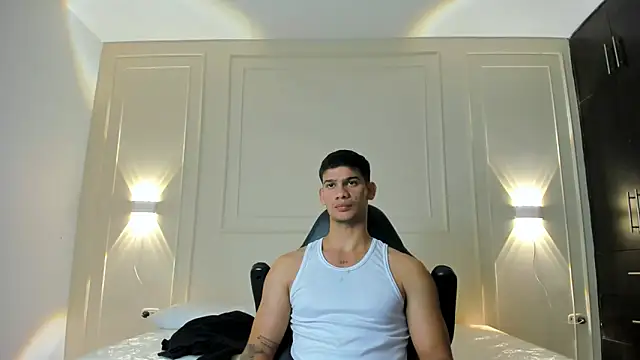 Snapshot of ANDRES_STUD chatting on June 2026 03:26:01 AM ANDRES STUD online show from June 2026 03:26:01 AM