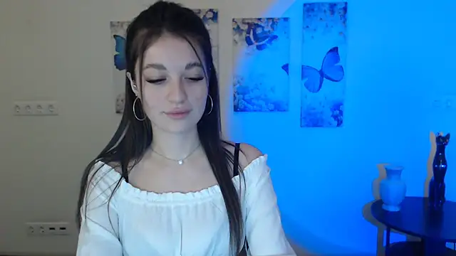 Snapshot of Eva_Eldis chatting on February 2025 04:12:02 PM Eva Eldis online show from February 2025 04:12:02 PM