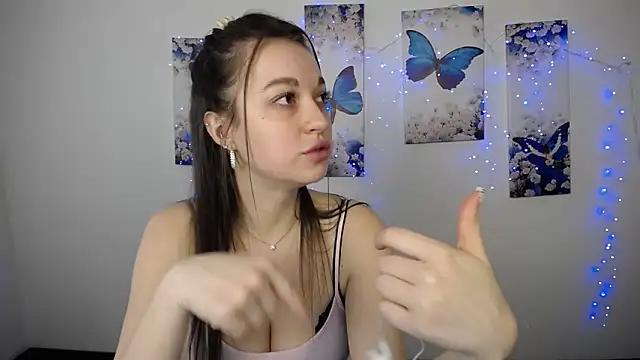 Snapshot of Eva_Eldis chatting on April 2026 11:15:02 AM Eva Eldis online show from April 2026 11:15:02 AM