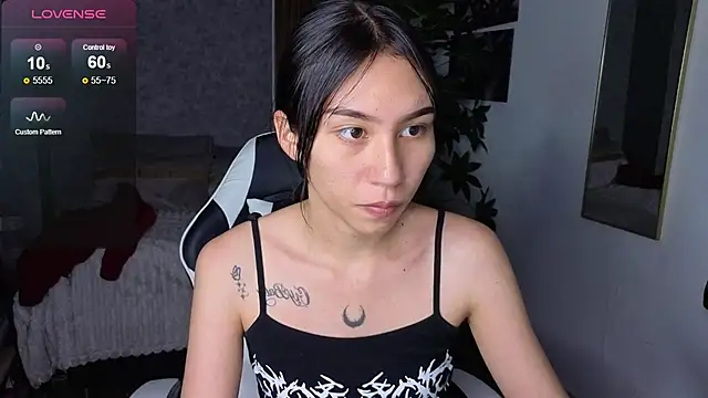 Miaa Lee7 online show from July 2026 09:28:02 PM