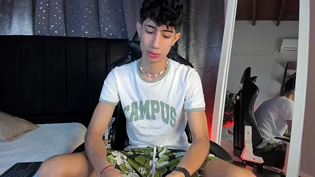 NovaaWheler online show from February 2026 02:03:02 PM