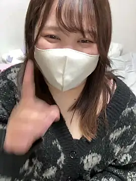 Snapshot of mitarashi_awww chatting on March 2025 10:57:02 AM mitarashi awww online show from March 2025 10:57:02 AM