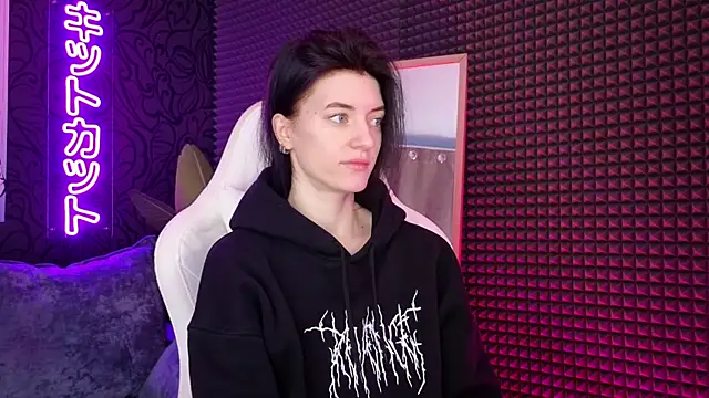 roxy riot  online show from March 2025 01:26:02 AM