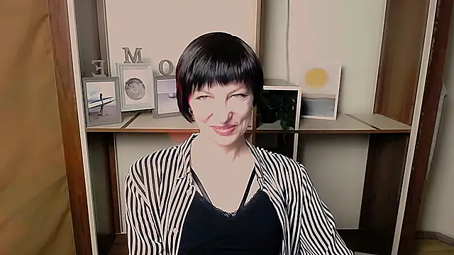  AngeliaFlow  online show from February 2026 08:12:02 AM