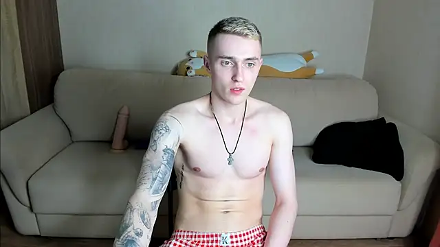 crazybottom99 online show from March 2025 05:23:02 PM