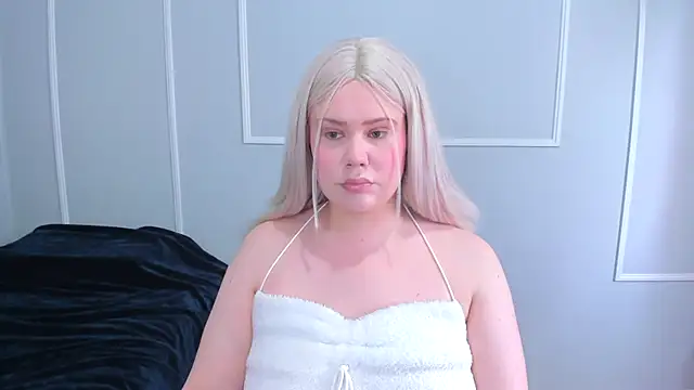 Snapshot of _leana_ chatting on October 2025 05:31:02 PM  leana  online show from October 2025 05:31:02 PM