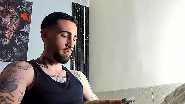 Luke davis01 online show from March 2025 01:18:02 PM