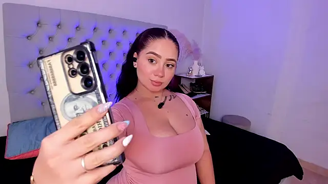 Morgan Wright online show from December 2025 07:30:02 PM