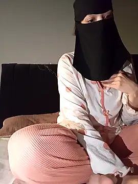 Snapshot of Milan-88 chatting on November 2025 09:20:01 AM Milan-88 online show from November 2025 09:20:01 AM