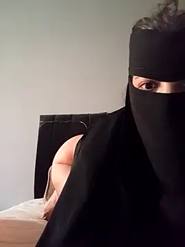 Snapshot of Milan-88 chatting on February 2026 12:52:01 PM Milan-88 online show from February 2026 12:52:01 PM