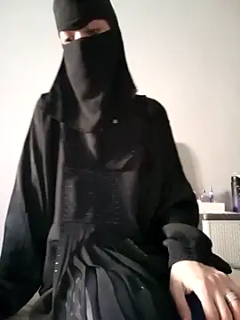 Snapshot of Milan-88 chatting on February 2026 01:38:02 PM Milan-88 online show from February 2026 01:38:02 PM