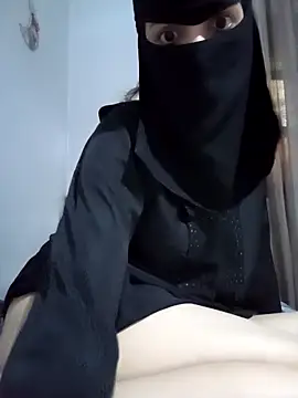 Snapshot of Milan-88 chatting on March 2026 10:05:02 PM Milan-88 online show from March 2026 10:05:02 PM