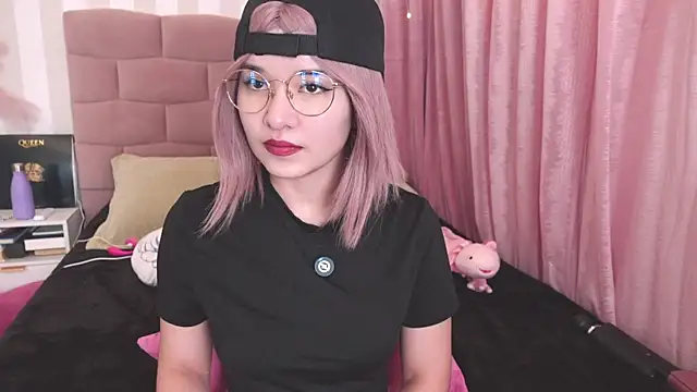 NataliaNovak online show from April 2026 02:44:01 PM