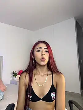 Mirandaa Rogers online show from February 2026 07:07:01 PM