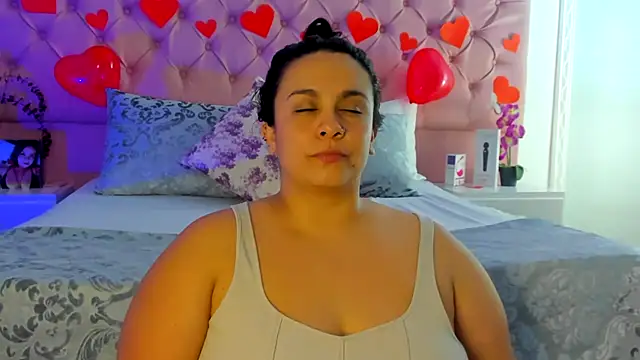 KourtneyEvans online show from February 2025 07:41:01 PM