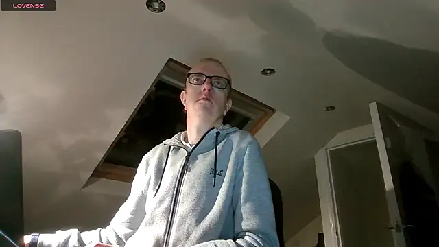 AdmiredThirty online show from January 2026 10:47:01 PM