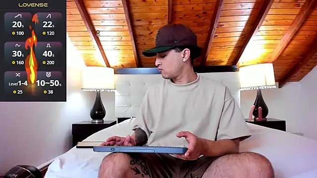 Sebastian Berne online show from October 2025 07:12:02 PM