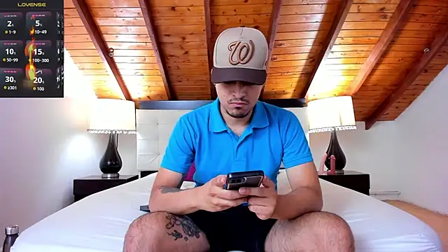 Sebastian Berne online show from October 2025 07:25:02 PM