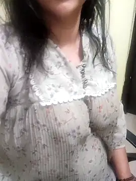 Your cutiepie  online show from March 2025 06:31:01 PM