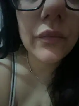 Snapshot of daianaspencer chatting on May 2026 06:31:02 AM daianaspencer online show from May 2026 06:31:02 AM