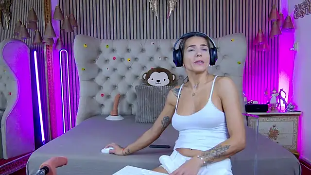 PlayfulShow online show from November 2025 02:39:01 PM