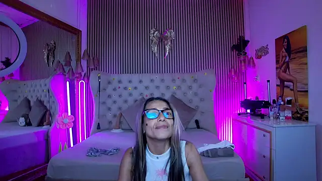 PlayfulShow online show from July 2026 07:34:01 AM