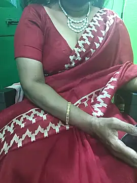 Snapshot of niiveditha chatting on December 2025 03:27:02 PM niiveditha online show from December 2025 03:27:02 PM