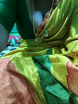 Snapshot of niiveditha chatting on February 2026 01:39:02 AM niiveditha online show from February 2026 01:39:02 AM
