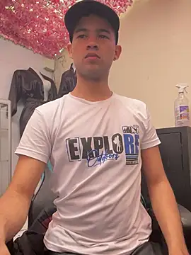 Twink X online show from February 2025 07:27:02 PM