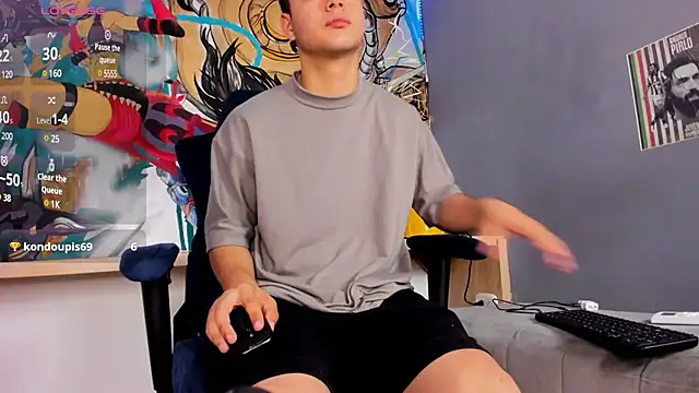 Sebastian Phoenix online show from March 2025 03:17:01 AM