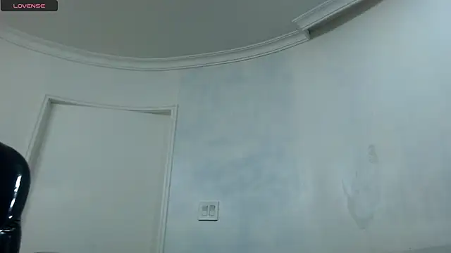 Snapshot of Dirty_Kingg chatting on March 2025 09:42:01 AM Dirty Kingg online show from March 2025 09:42:01 AM