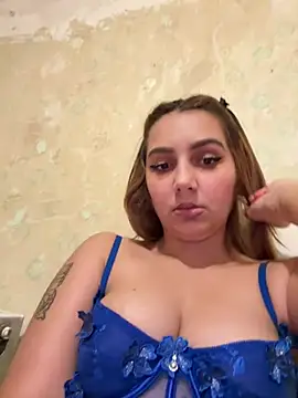 hotamanda01 online show from April 2026 07:40:02 PM