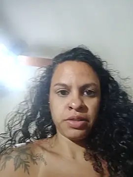 Snapshot of amanda19322 chatting on May 2026 06:13:01 PM amanda19322 online show from May 2026 06:13:01 PM