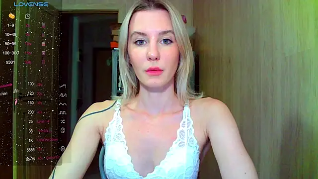 Snapshot of Caramel_piegirl chatting on July 2026 07:41:02 PM Caramel piegirl online show from July 2026 07:41:02 PM