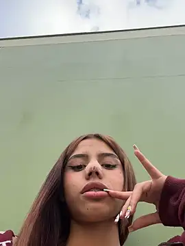 Laura-Khalifa online show from February 2025 08:58:02 PM