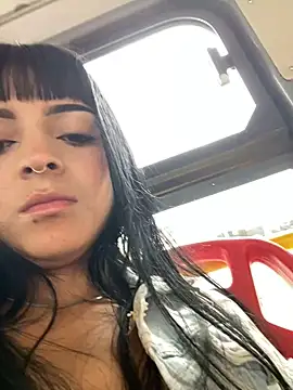 Dulce  Boyd online show from February 2025 01:33:01 PM