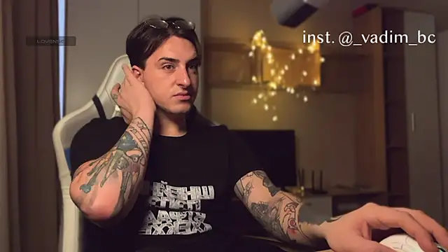 dark-willoww online show from January 2026 12:42:01 PM