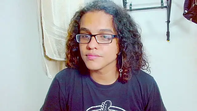 Diane blossom online show from February 2025 02:26:02 AM