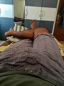 Snapshot of Tamil_small_cock chatting on April 2026 08:23:02 AM Tamil small cock online show from April 2026 08:23:02 AM