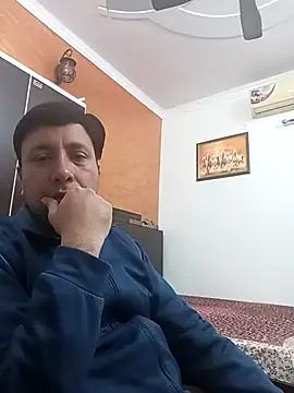 innocentboy1987 online show from February 2025 03:48:01 AM