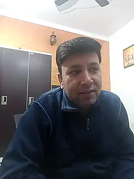 innocentboy1987 online show from December 2025 06:06:01 AM