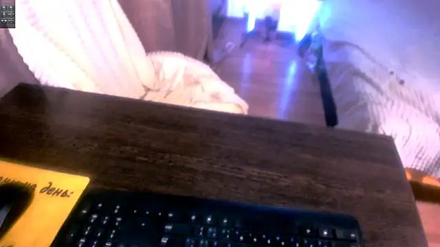 Snapshot of holyharlot chatting on February 2025 04:26:02 PM holyharlot online show from February 2025 04:26:02 PM